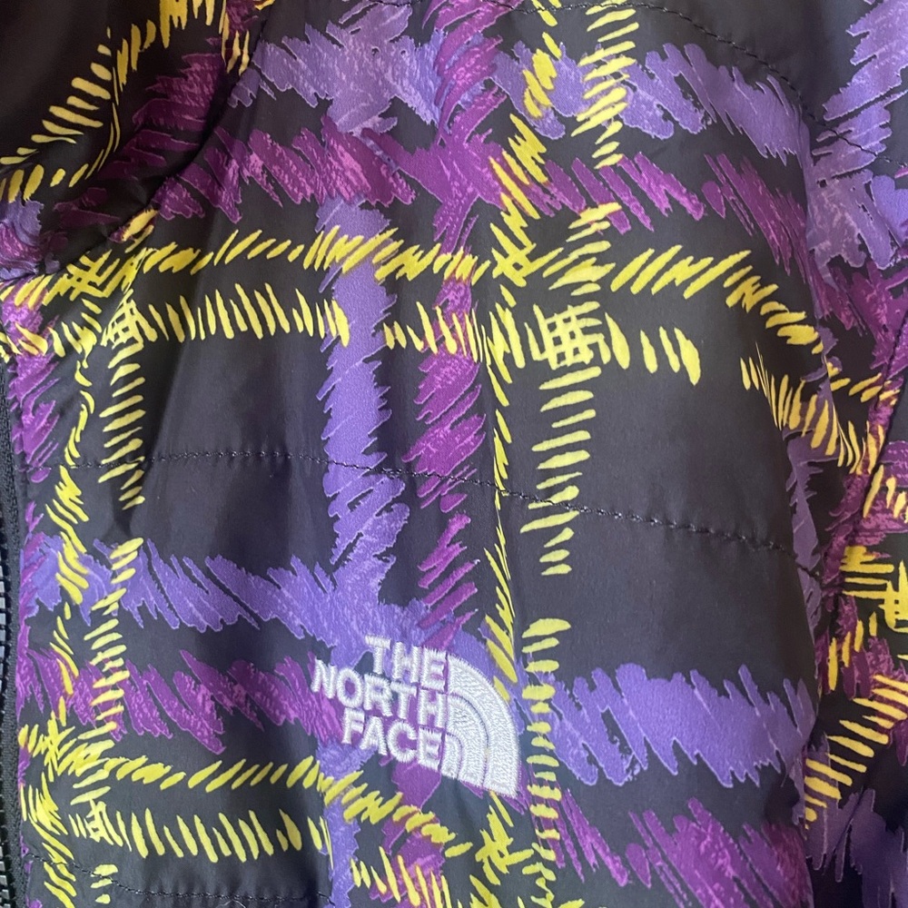 Fall North Face jacket - Picture 7 of 13